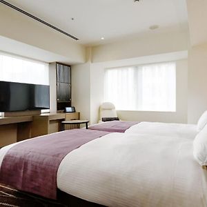Corner Twin Room